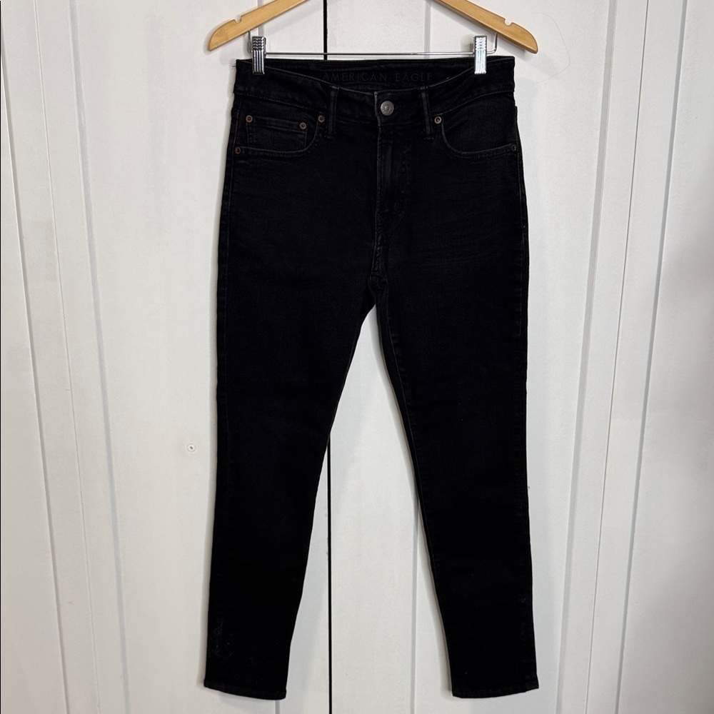 American Eagle Outfitters 31x30 Black Skinny Jeans airflex+